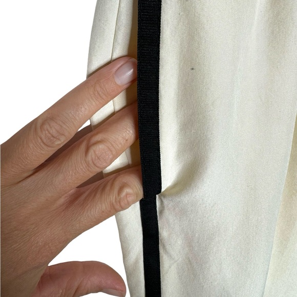Burberry | Silk Track Pants in Cream with Black Piping US 8 - Picture 6 of 12